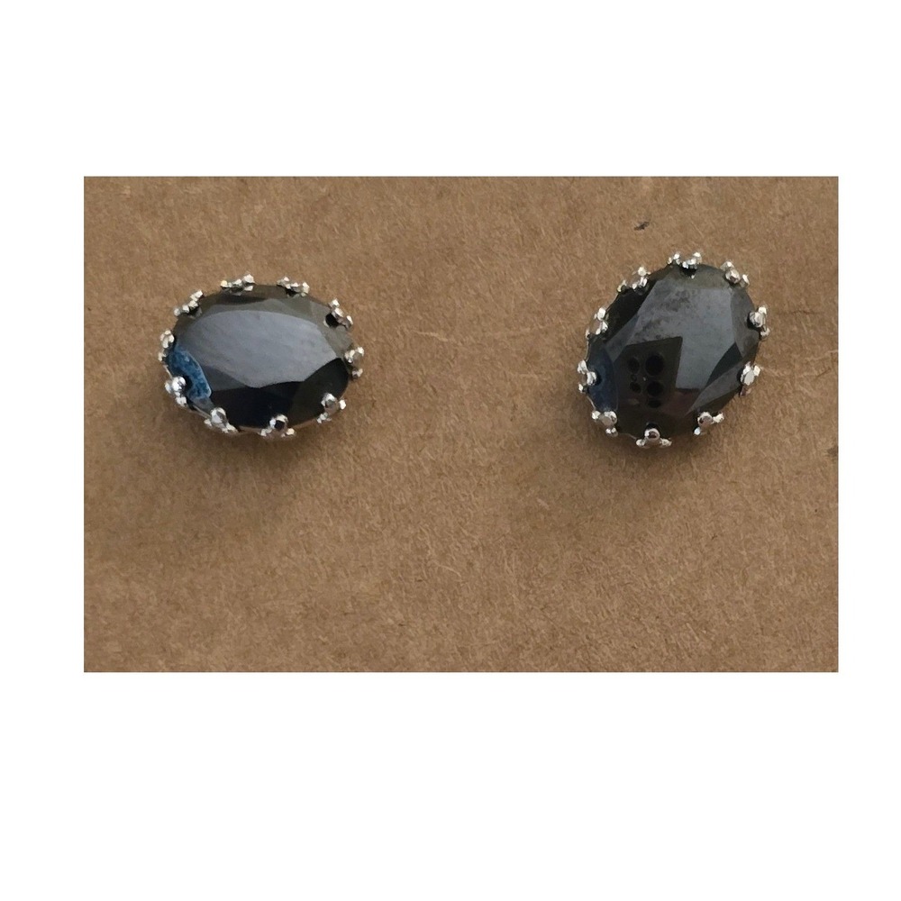 Black Faceted Oval Stone Stud‎ Earrings Silver Tone Crown Prong Setting Gothic
